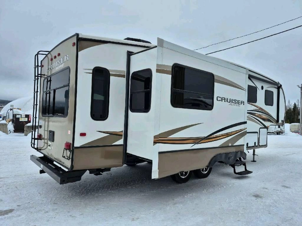 Crossroads Cruiser Aire 28se 2015 alt