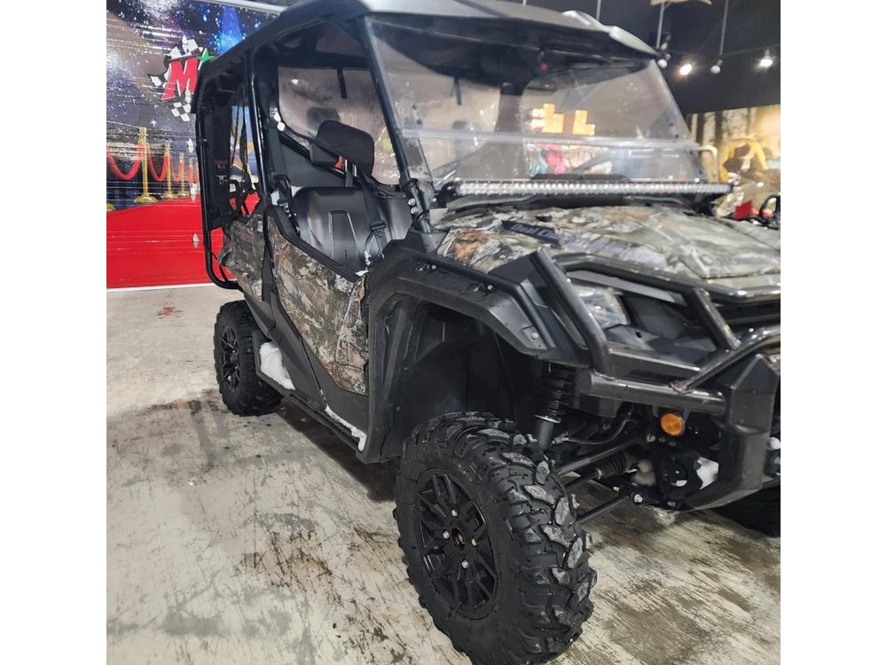 2024 Honda Sxs10m5lcr alt