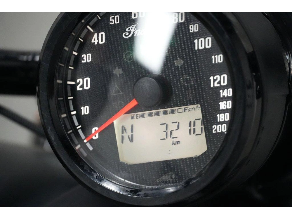 Indian Motorcycle Scout Bobber 2025 alt