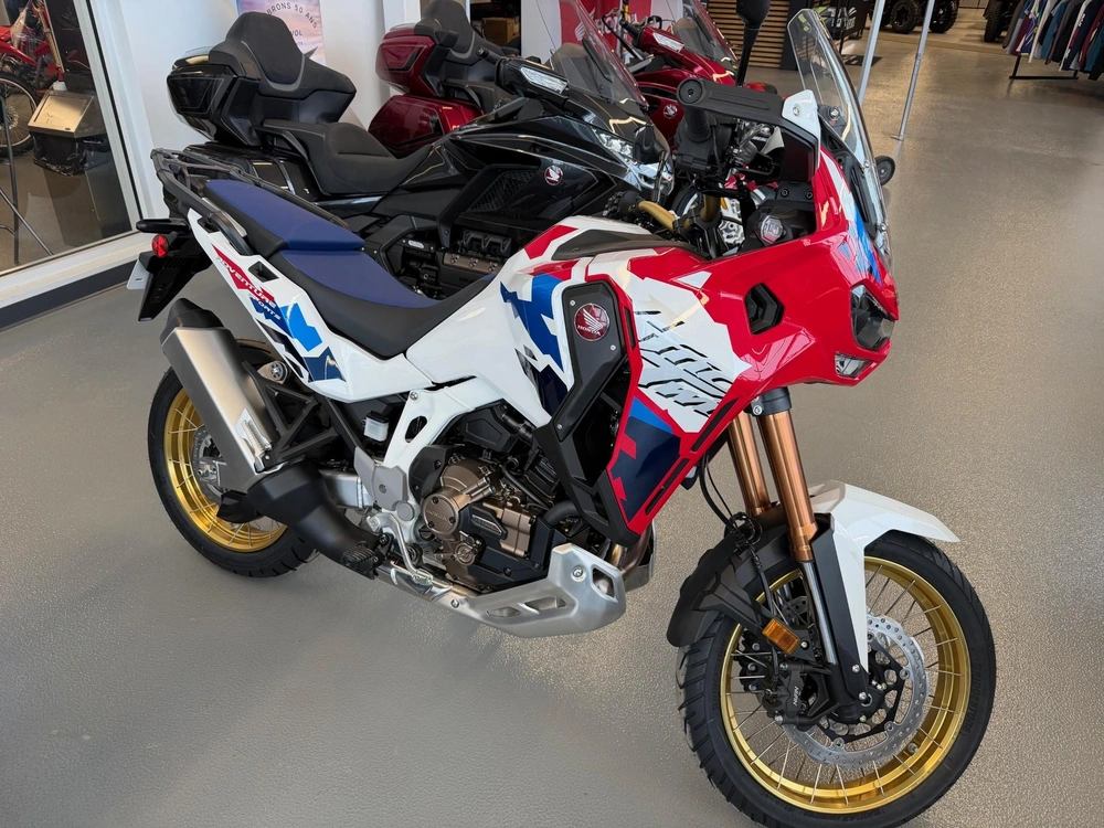 Honda Africa Twin 1100 Adeventure Sport Es 2026 alt