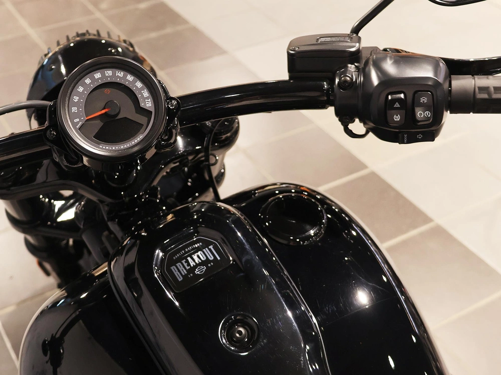 Harley-davidson Breakout Fxbr 2025 alt