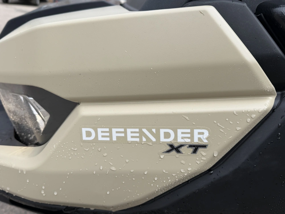 2025 Brp Defender Xt Hd7 alt