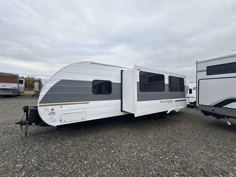 Forest River Wildwood 273QBXL 2026