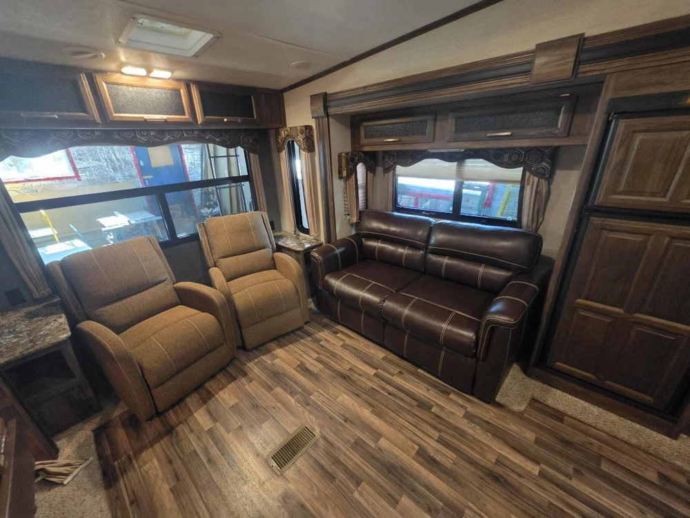 Keystone Rv Cougar 28sgs 2015 alt