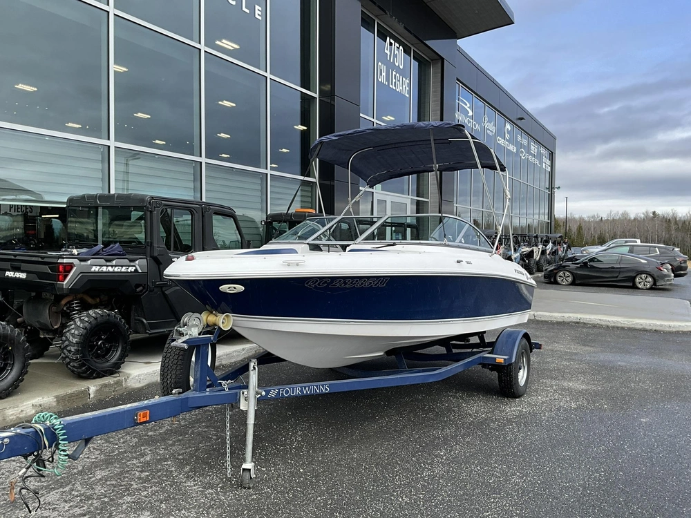 Four Winns 200 2011 alt