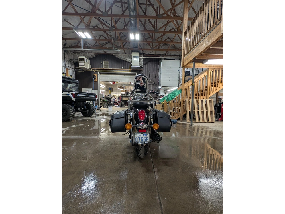2011 Kawasaki Vulcan 900 Classic Lt alt