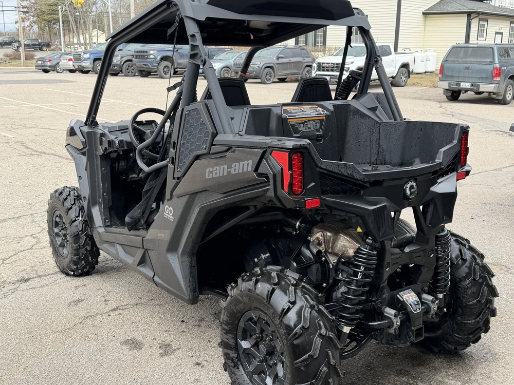 2025 Brp Maverick Trail Dps 700 alt