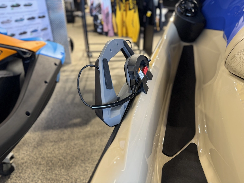 Sea-doo Wake Pro 230 Audio 2026 alt