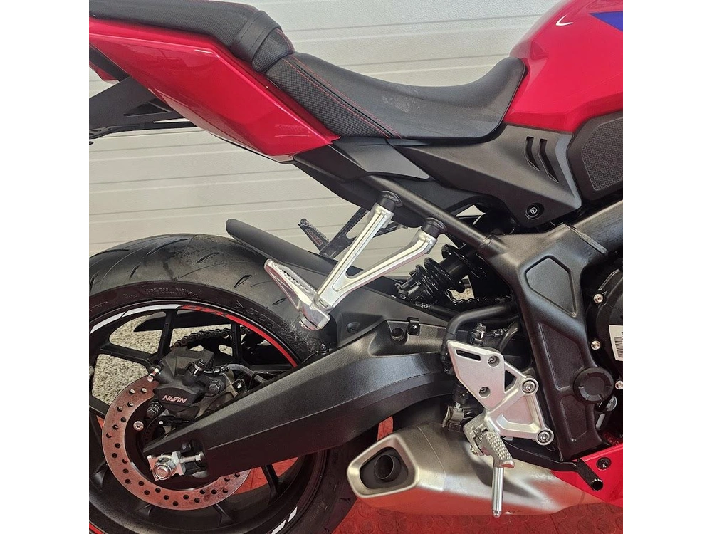 2026 Honda Cbr650ract alt