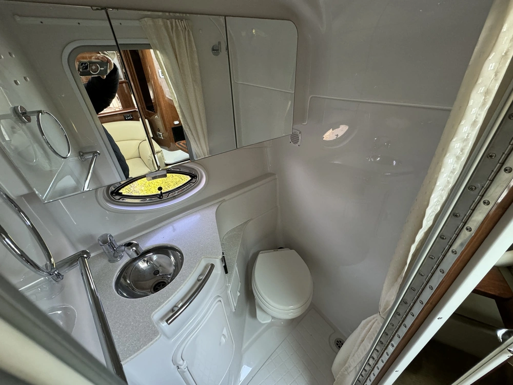 Four Winns 335 2014 alt