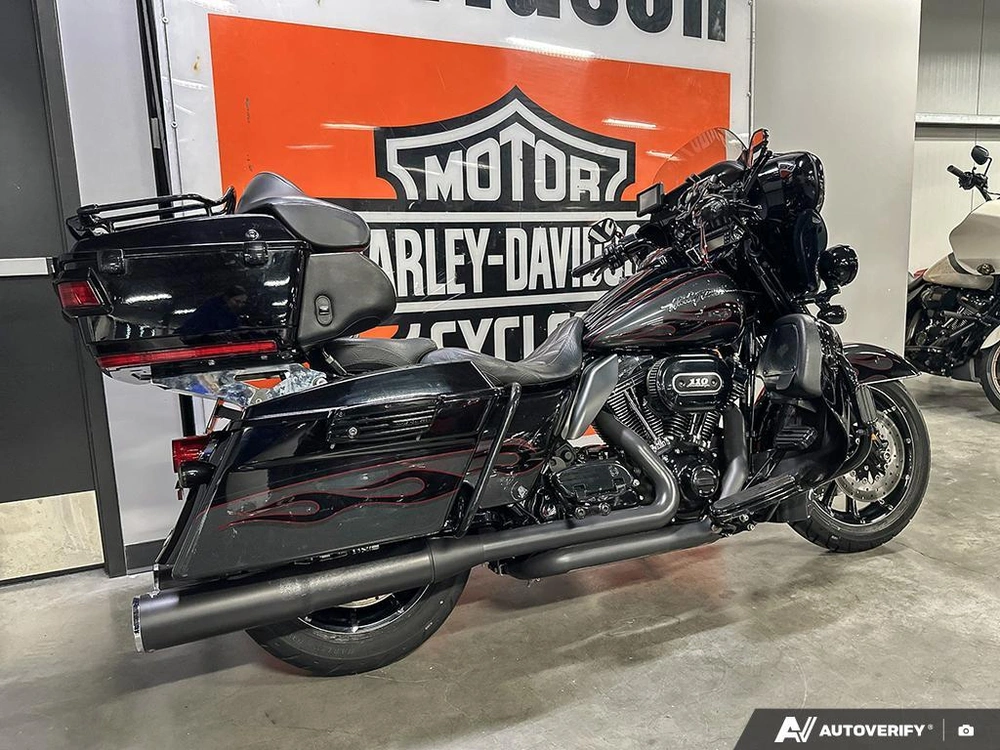 2010 Harley-davidson Cvo Ultra Classic alt