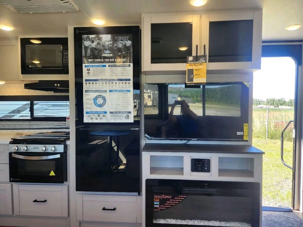 Jayco Jay Feather 25rb 2026 alt