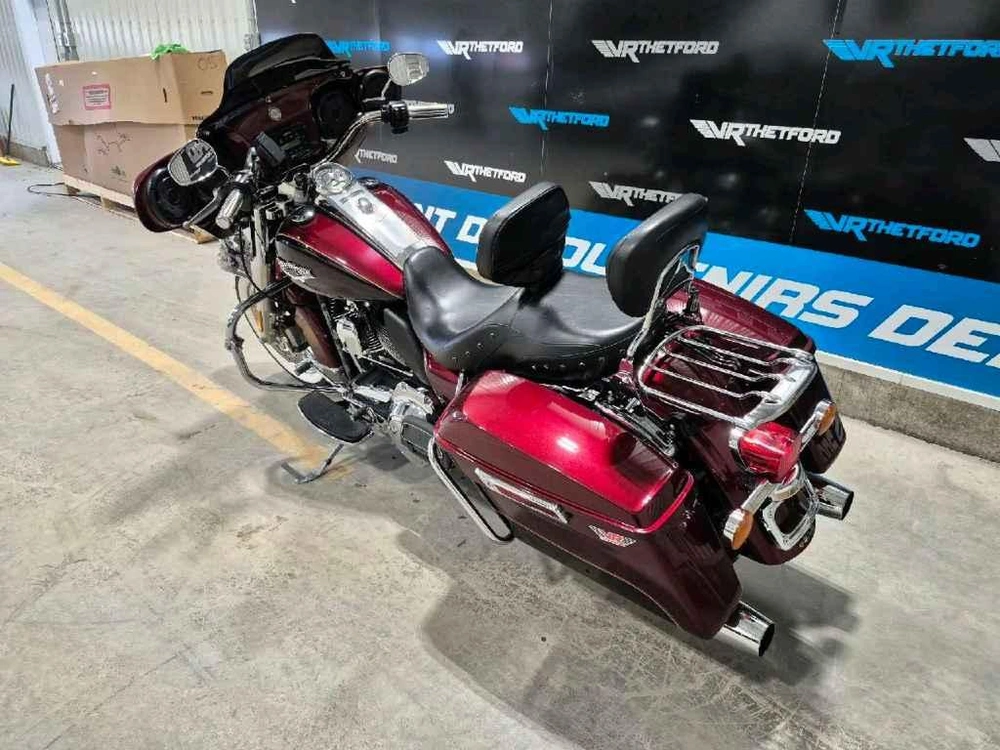 Harley-davidson Road King 2015 alt