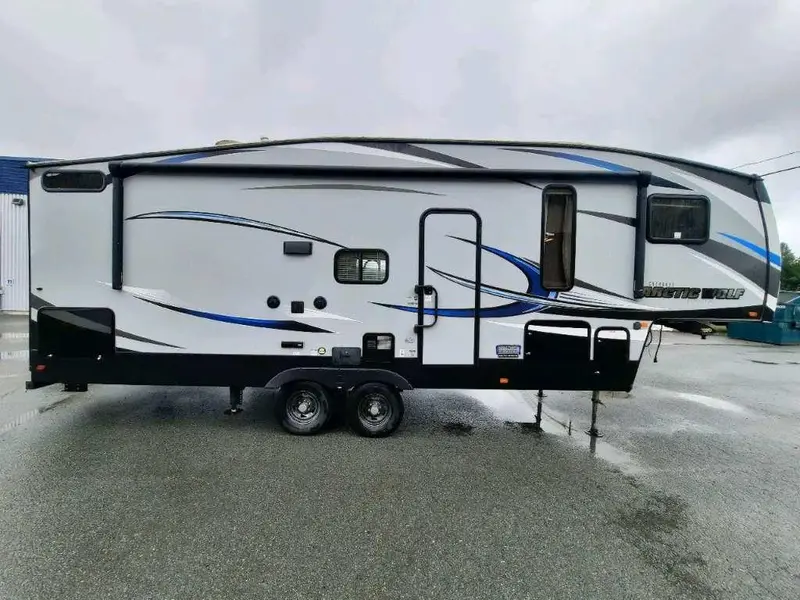 2019 Cherokee Arctic Wolf 265BHD thumbnail 5