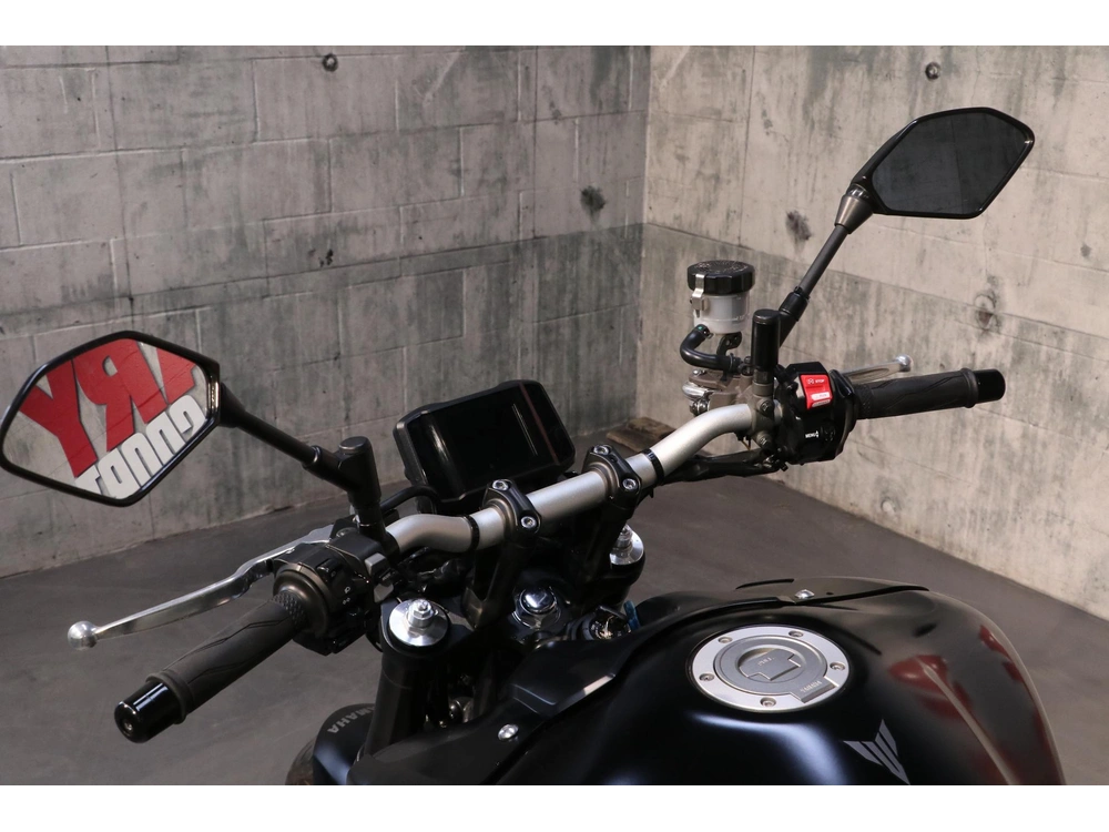 2021 Yamaha Mt-09 alt