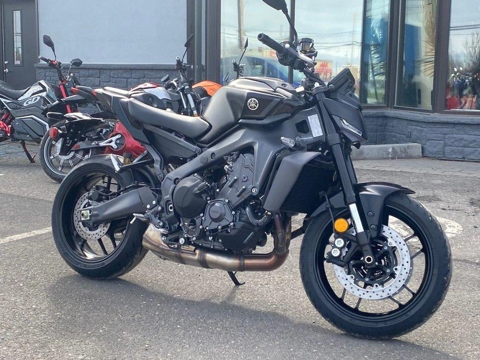 Yamaha Mt-09 Rabais De 2,200$ Certaines Conditions S'appliquent 2025 alt