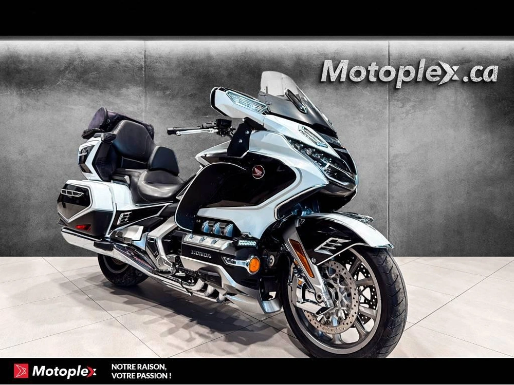 Honda Goldwing Tour 2018 alt