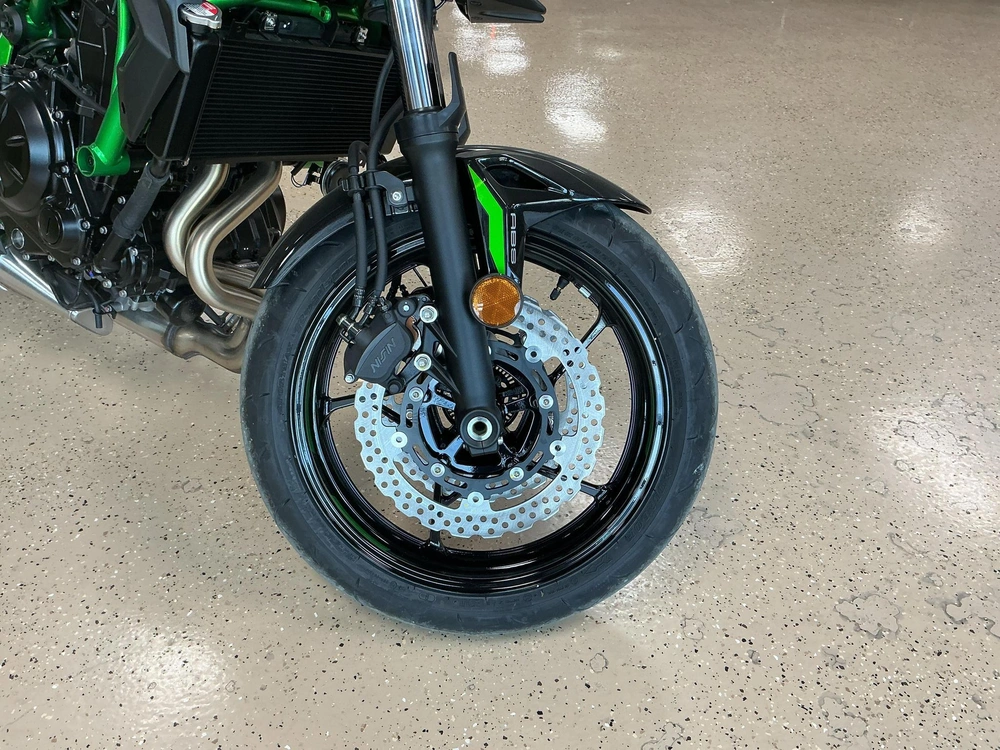 2025 Kawasaki Z650 Abs Abs alt