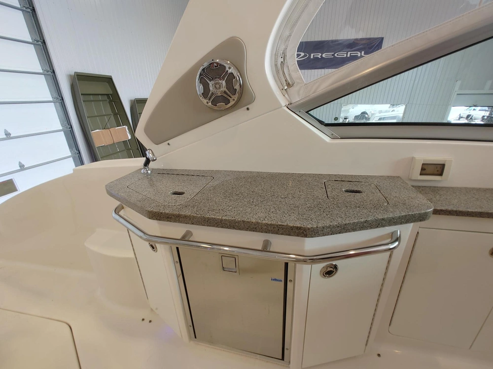 Chaparral 330 Signature 2013 alt