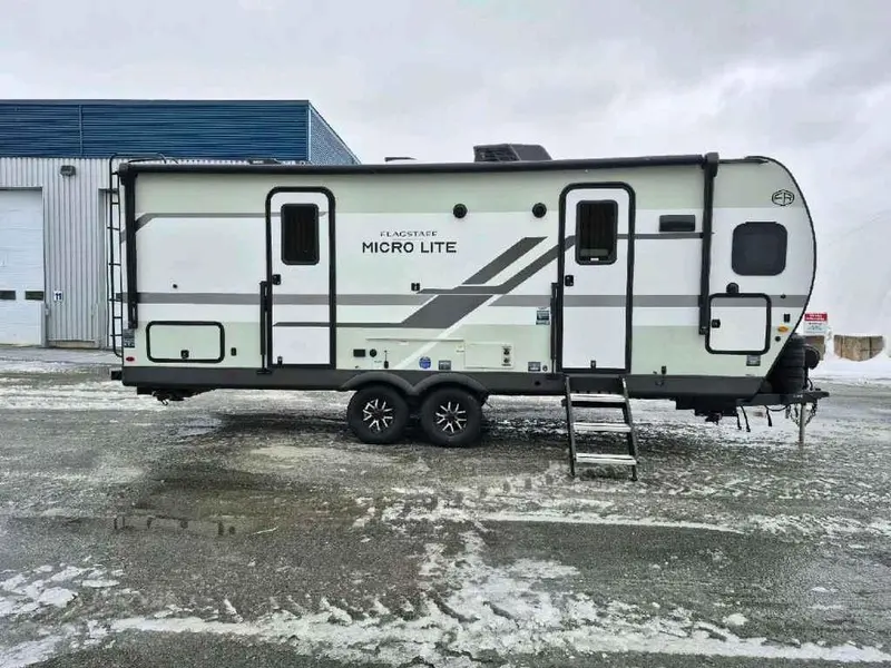 2026 Flagstaff Micro Lite 25FKB
