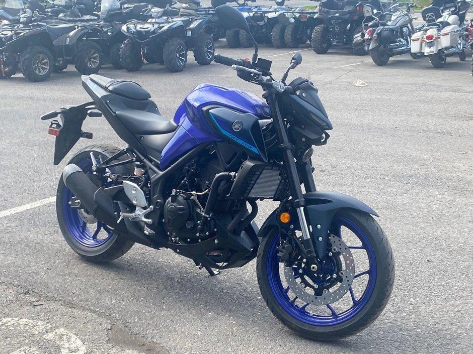 Yamaha Mt-03 Rabais De 1,700$ Certaines Conditions S'appliquent 2024 alt