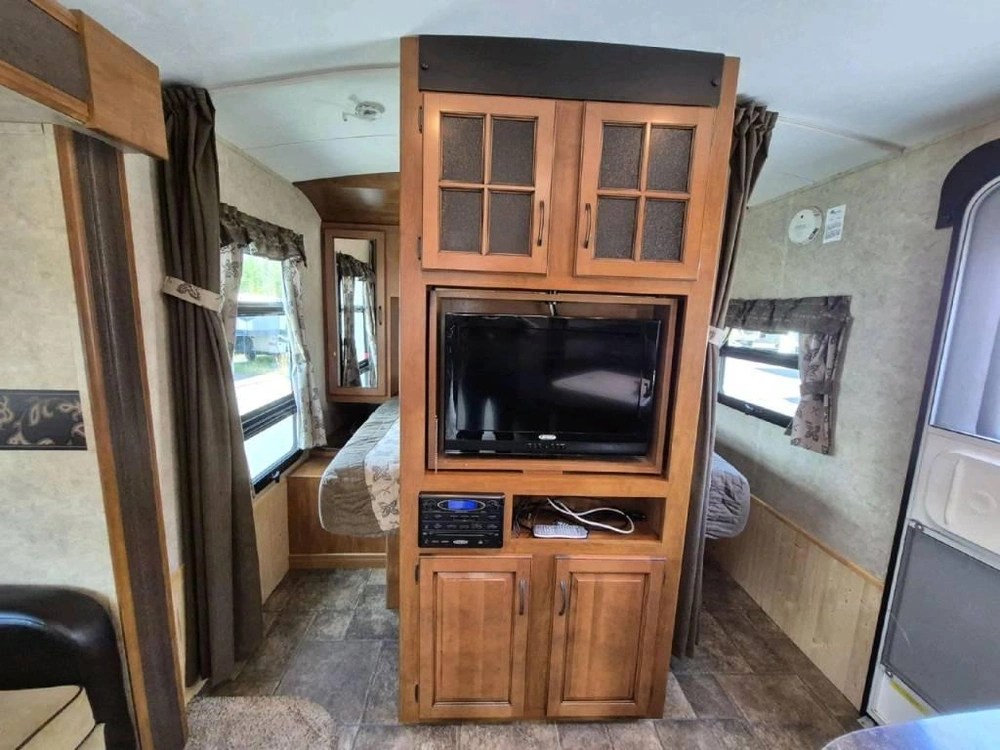 Keystone Rv Bullet 31bh 2013 alt