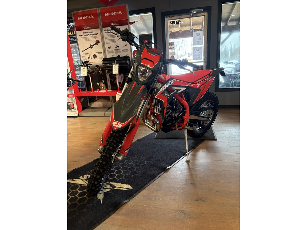 2026 Beta 300 Xtrainer alt