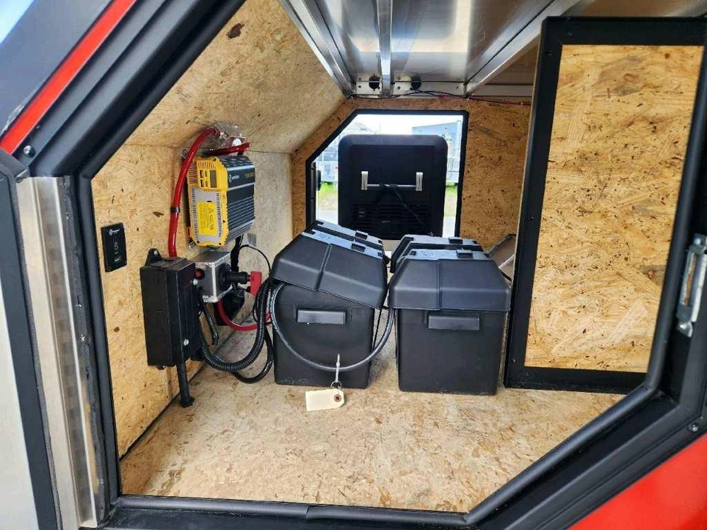 Alcom Off Road Spur Overlanding Jeep 2023 alt