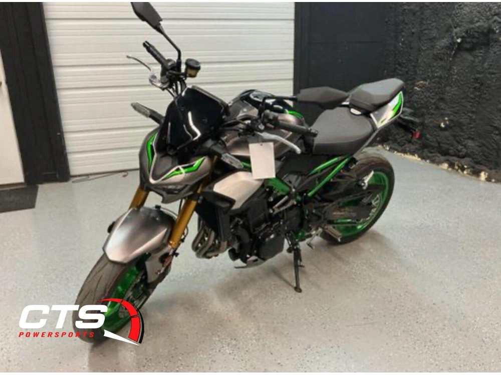 2025 Kawasaki Z900 Se Abs Se alt