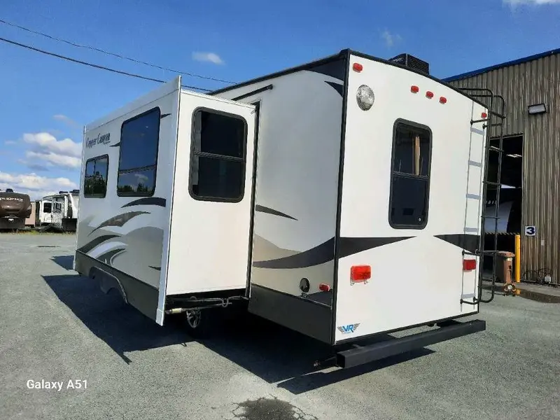 2012 Keystone RV Sprinter copper canyon 275FWBH thumbnail 6