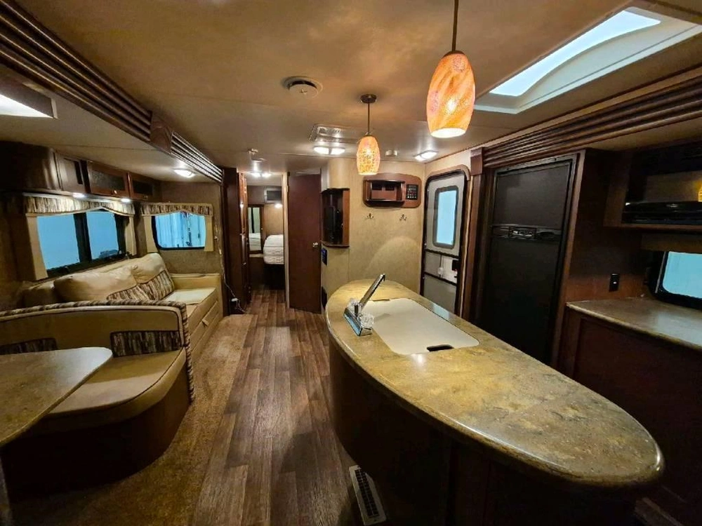 Kodiak 300bshl 2015 alt