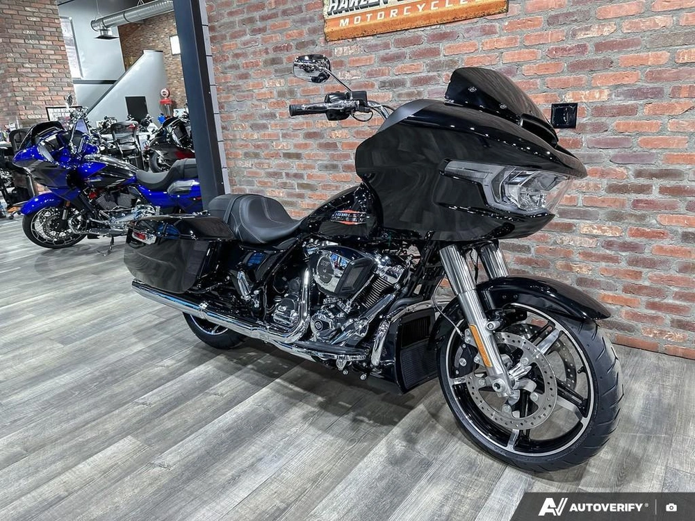 2026 Harley-davidson Road Glide alt