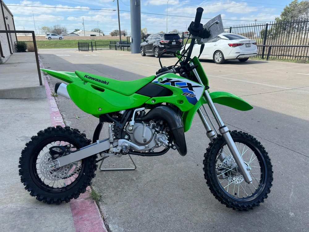 2026 Kawasaki Kx™ 65 65 alt