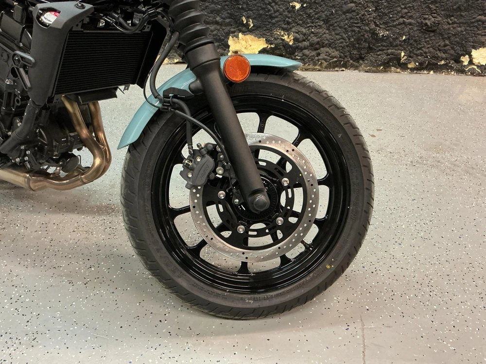 2025 Kawasaki Eliminator�� Se Abs Se Abs alt