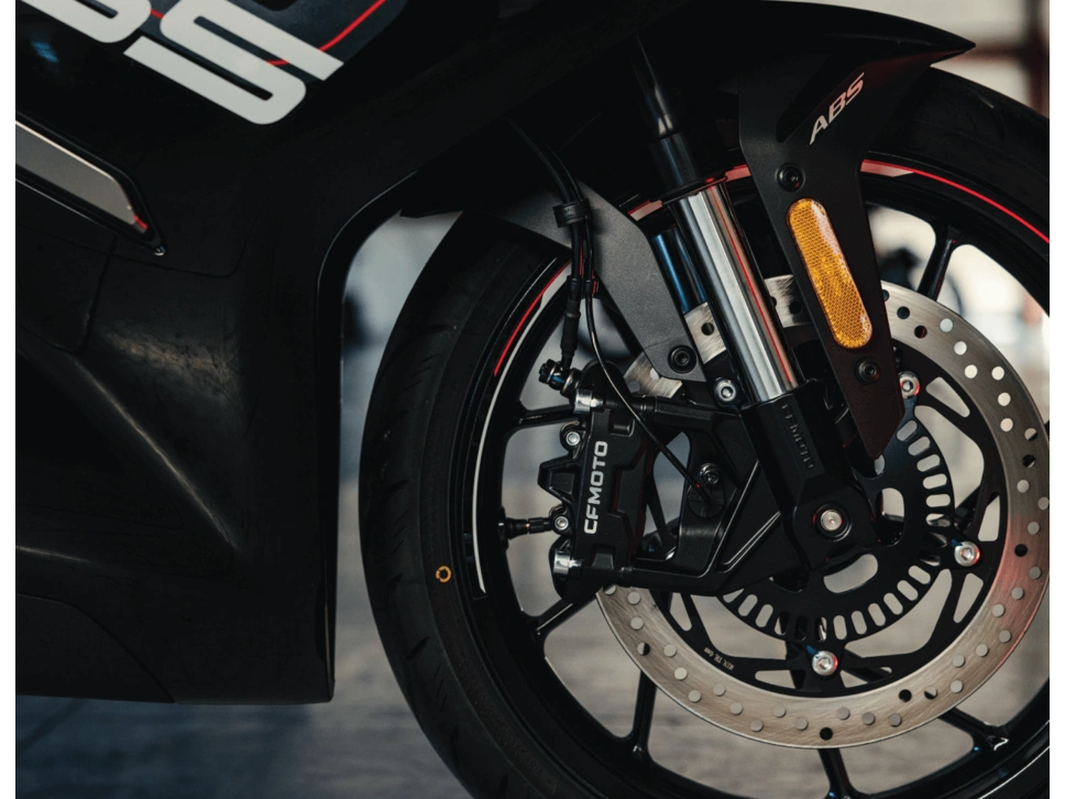 Cfmoto 300ss Rabais De 2,200$ Et Financement 5.99% Sur 60 Mois 2024 alt