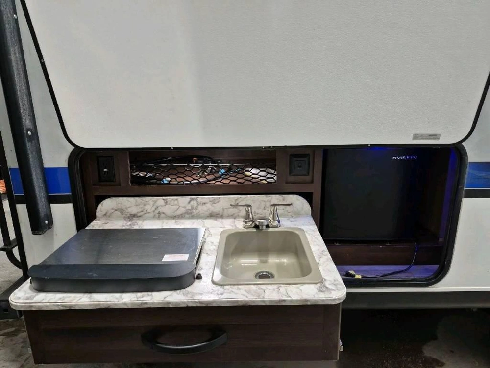 Jayco Jay Feather 23bhm 2019 alt