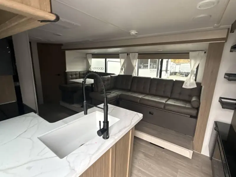 Forest River Wildwood 273QBXL 2026