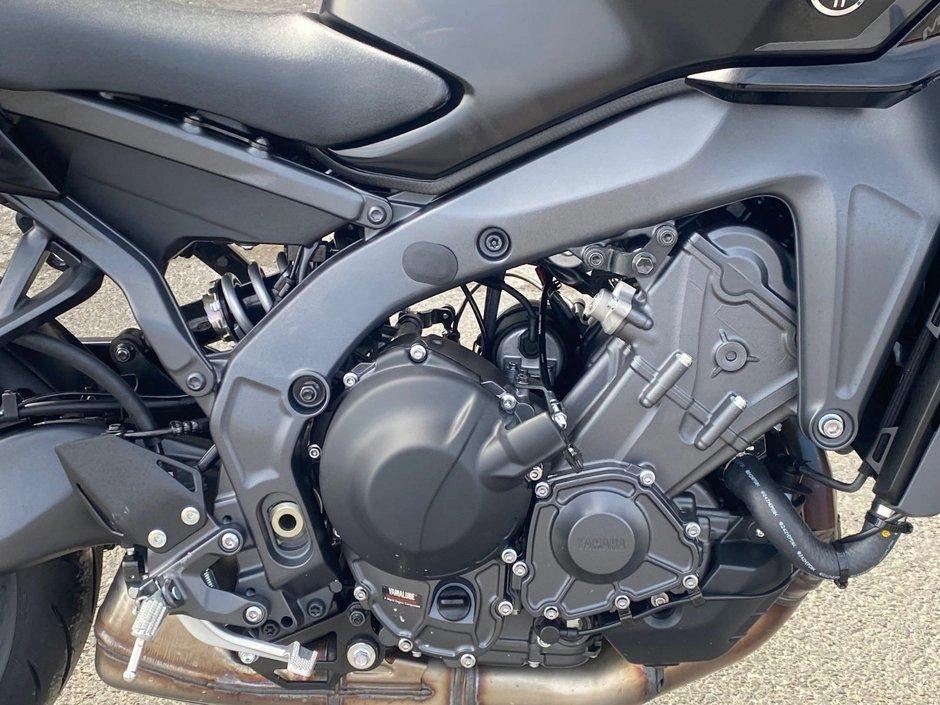 Yamaha Mt-09 Rabais De 2,200$ Certaines Conditions S'appliquent 2025 alt