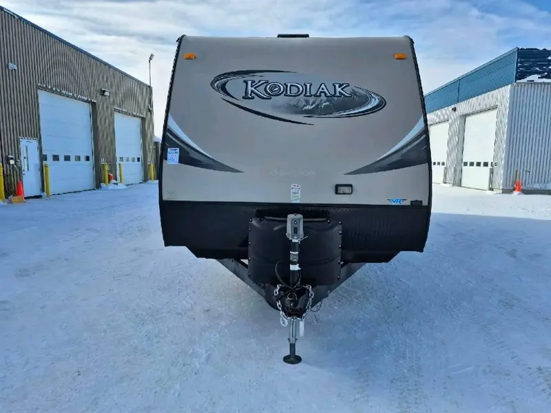 2015 Kodiak 300BSHL thumbnail 10
