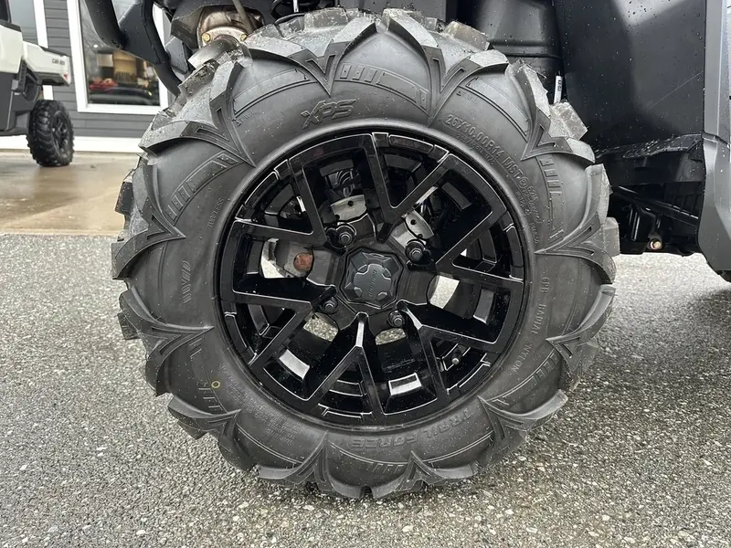 2026 Can-Am Outlander MAX XT 700 thumbnail 12