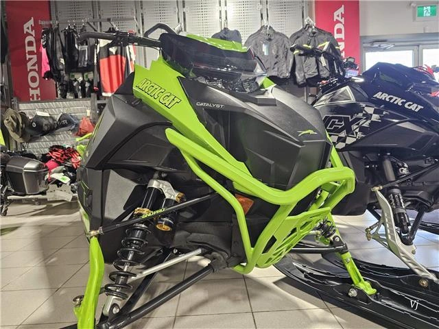 2025 Arctic Cat M 858 Sno Pro 165 3.0 alt