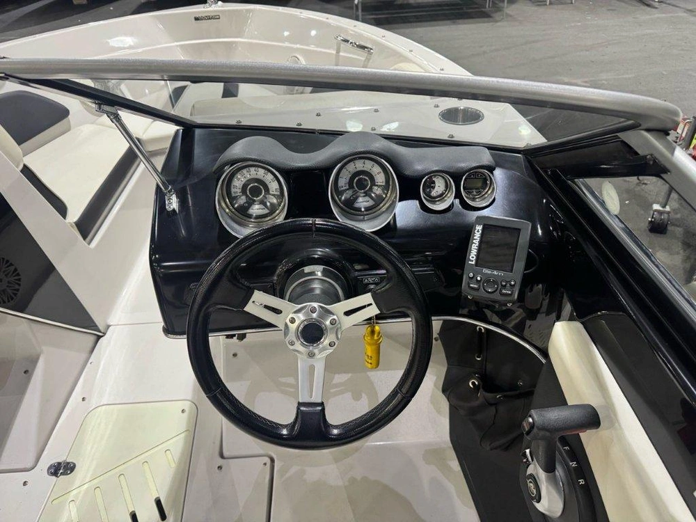 Glastron 205 Gt 2013 alt