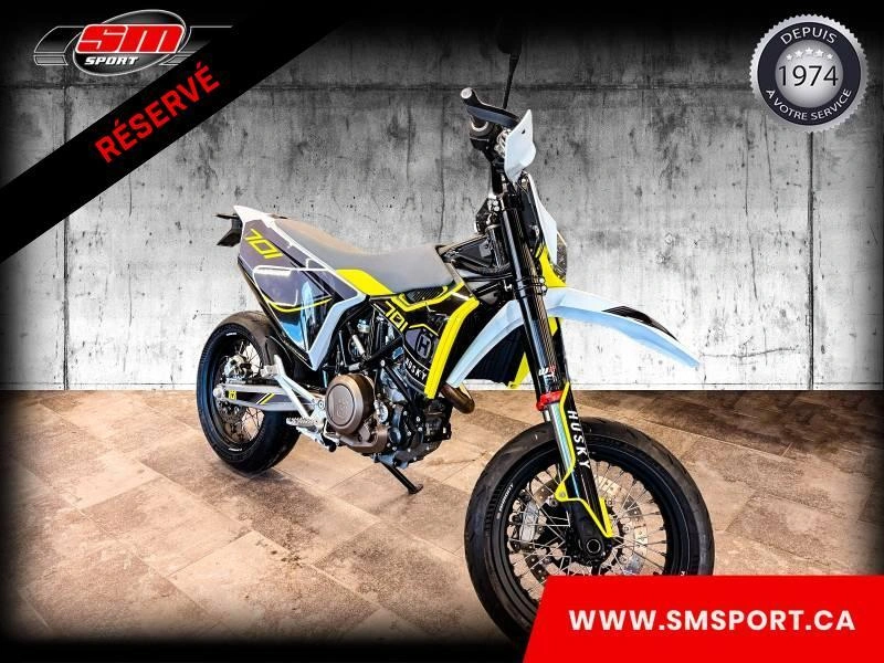 Husqvarna 701 Supermoto 2022 alt