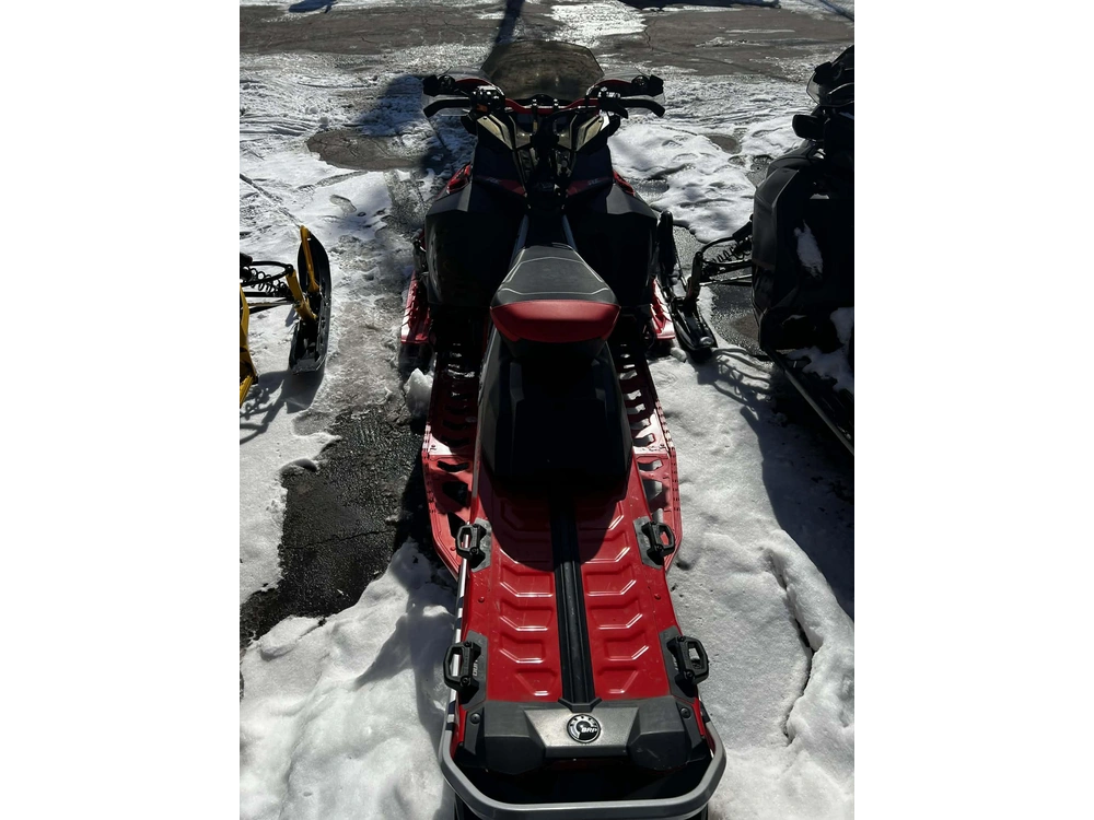 2022 Lynx Rave Re 850 E-tec