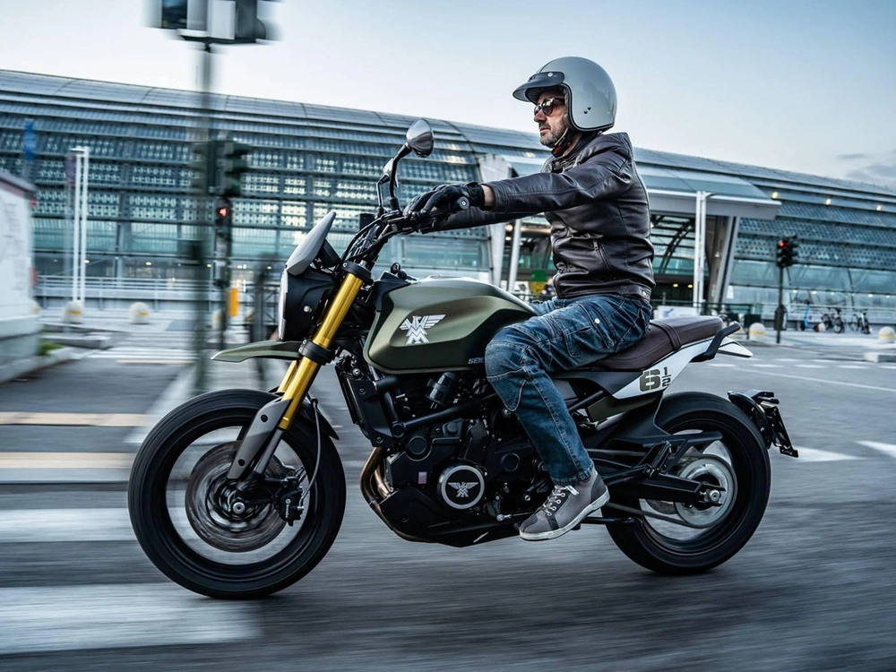 2023 Other Seiemmezzo Scr alt