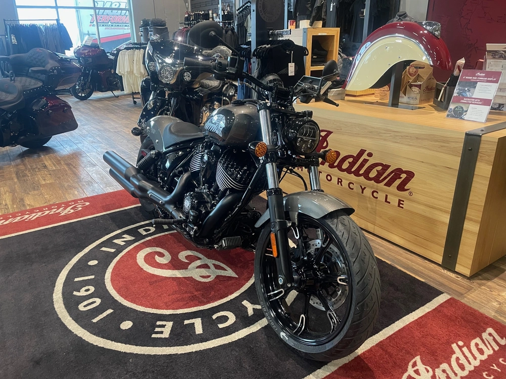 2026 Indian Motorcycle Chief Dark Horse - Heavy Metal alt