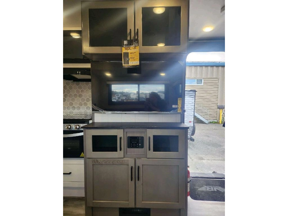 Jayco Jay Feather 24bh 2025 alt