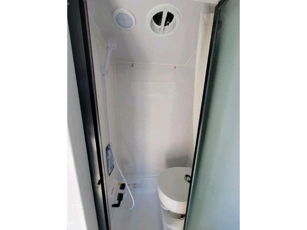 Flagstaff E-pro 15rdg Cuisine Ext. Bunk 2025 alt