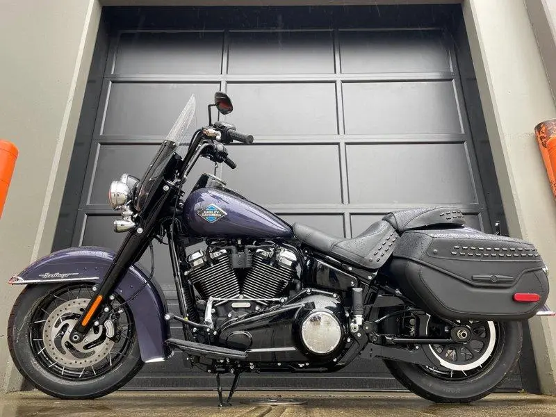 2026 Harley-Davidson FLHC - Heritage Classic thumbnail 9