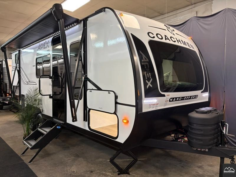 Coachmen Apex Nano 208bhs 2026 alt